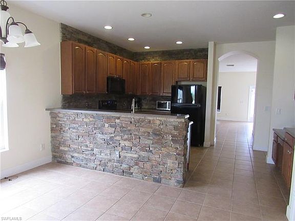 5th image of 8245 Silver Birch Way