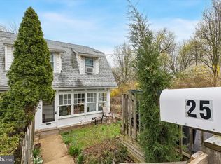 25 Woodbine Ave, Paoli, PA 19301