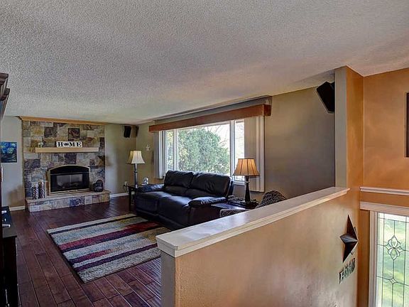 2nd image of 3706 S Sundown Dr