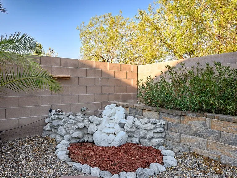 6276 Sledgehammer Ct — Photo 32