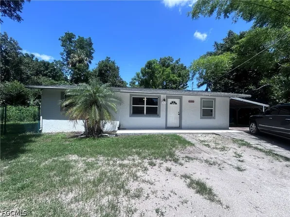 3900 Arnold Dr, Fort Myers, FL 33916