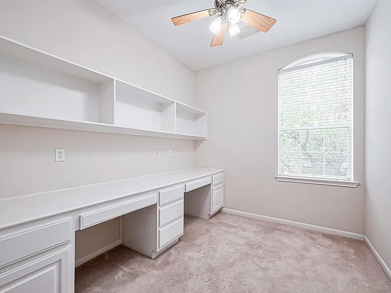 5547 Cranston Ct — Photo 23