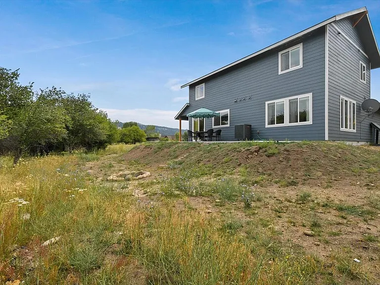 70 Wapiti Ct — Photo 5