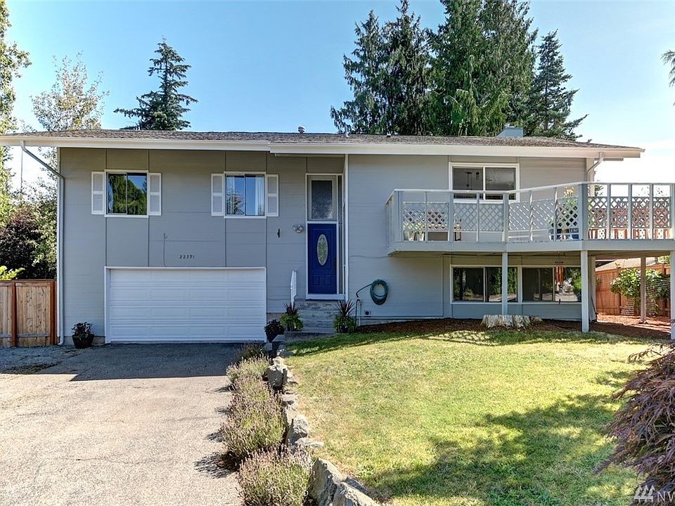 1st image of 22391 32nd Ave W