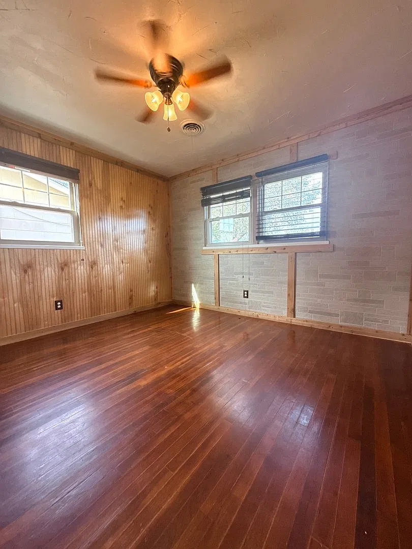 Charming 3BR House in Amarillo — Photo 2