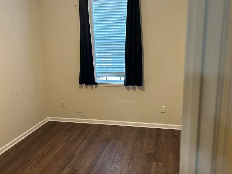 8584 Tower Falls Dr — Photo 10