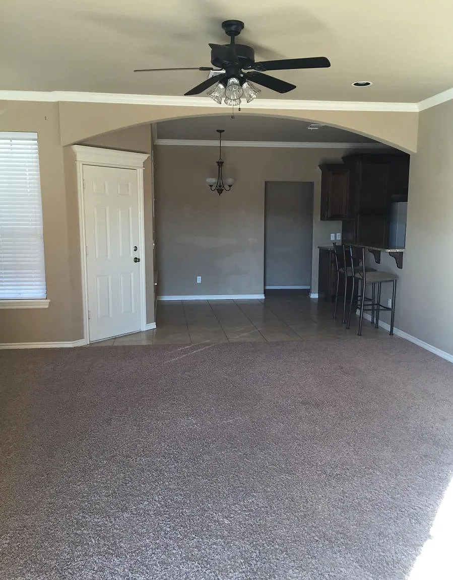 3 bed, 1570 sqft, $1,750 — Photo 3