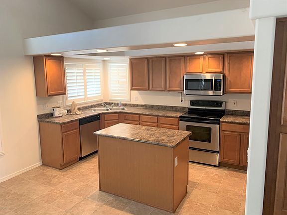 3rd image of 449 E Mayfield Dr