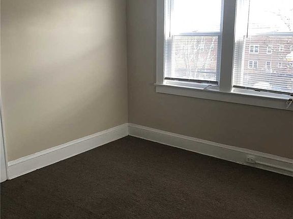5th image of 247 Maple Ave APT 3A