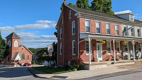 3293 High St Photo 1