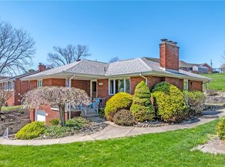 15 Fairhill Dr, Washington, PA