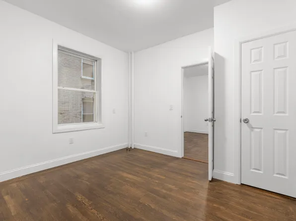 137 Kensington Avenue image 9 of 13