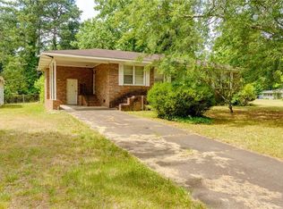 716 Hamby Dr, Marietta, GA 30066