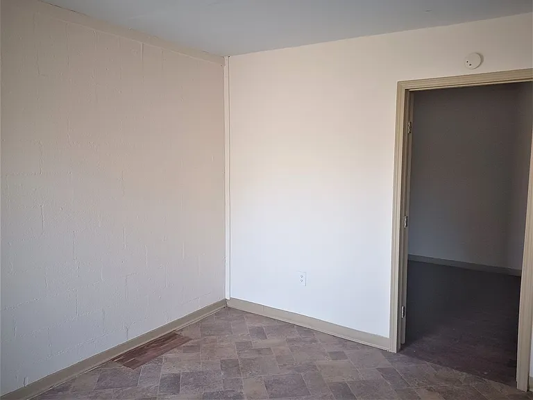 307 E Bryce Ave — Photo 32