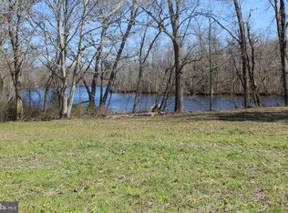 Height Rd, Cambridge, MD 21613