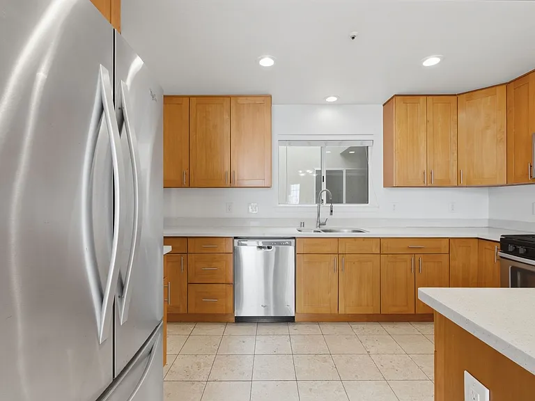 67 Wellington Ave — Photo 9