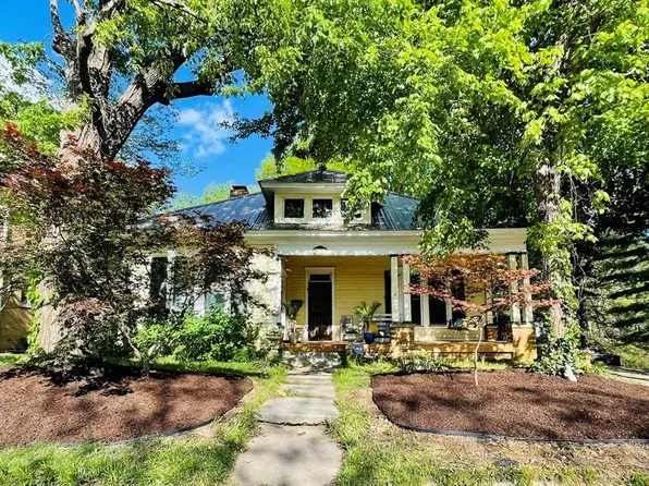 509 N Poplar St, Paris, TN 38242