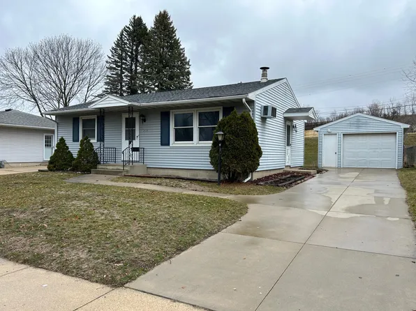 2620 4th Ave NE, Rochester, MN 55906