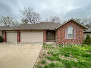 4576 Greenridge, Springfield, MO 65807