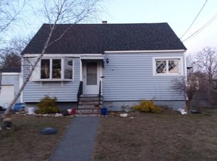 55 Richard Cir, Woburn, MA 01801