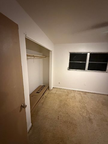 1st image of 2421 Jeffcott St