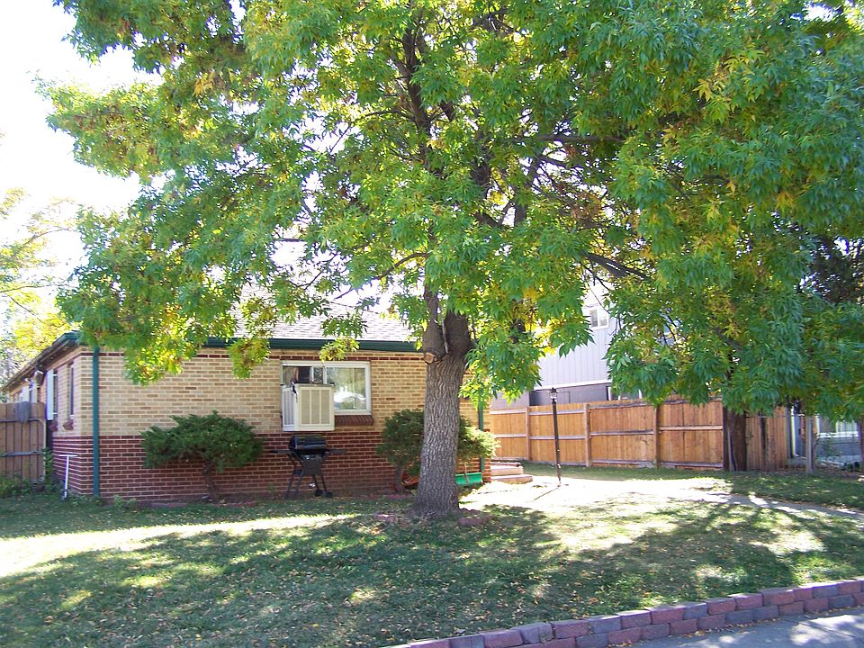 2nd image of 1564 Xanthia St