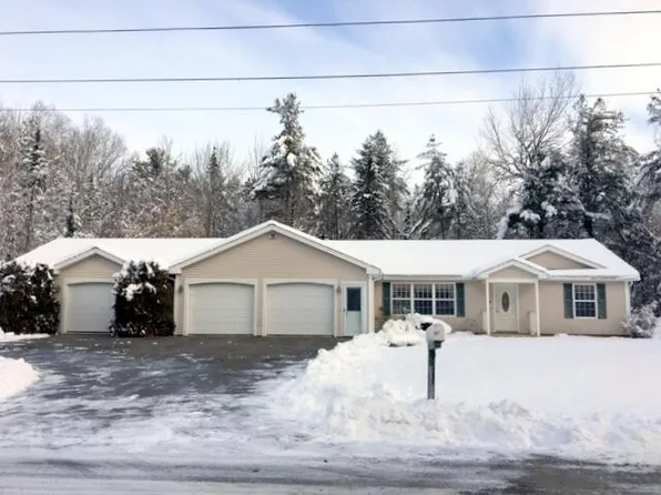 47 Rebecca Drive, Sidney, ME 04330