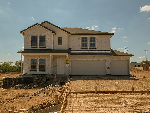 4th image of 100 Greeley Drive