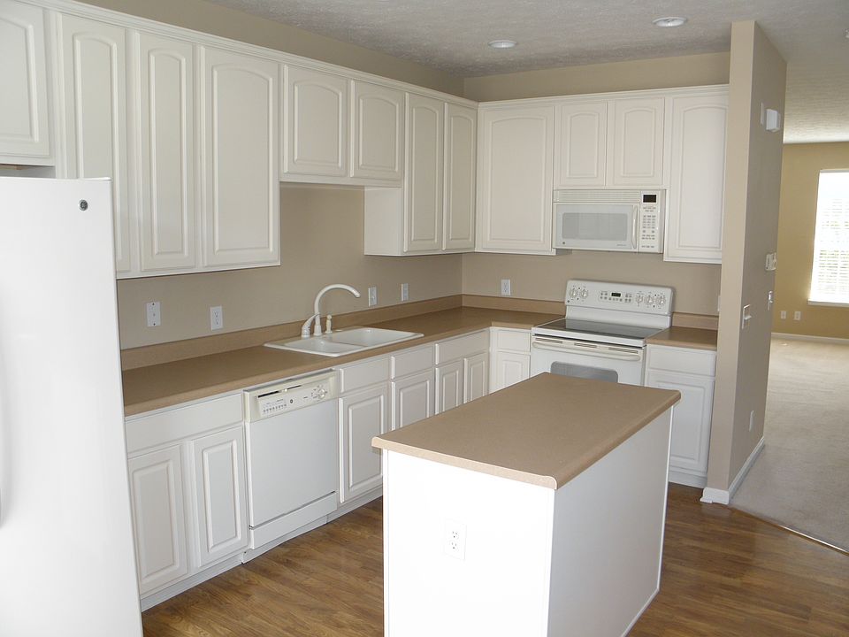 1st image of 1117 Cavendish Dr
