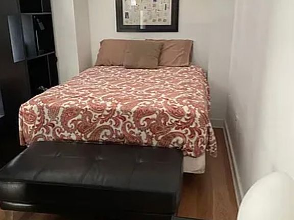 4th image of 322 W 57th St APT 27V