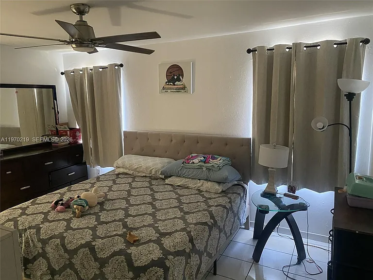 3251 SW 67th Ave — Photo 30