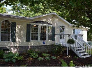 331 Camelia Ln, Asheville, NC 28806