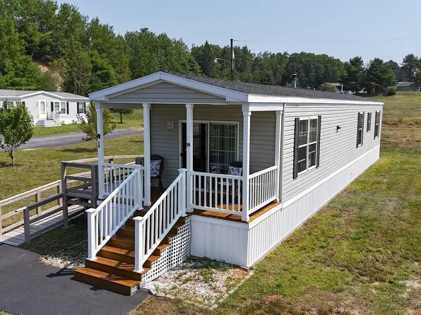 19 Barts Lane, Hancock, ME 04640