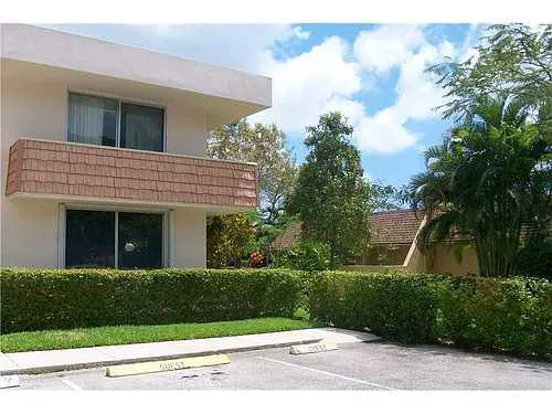 4031 N Cypress Dr #101 Photo 1