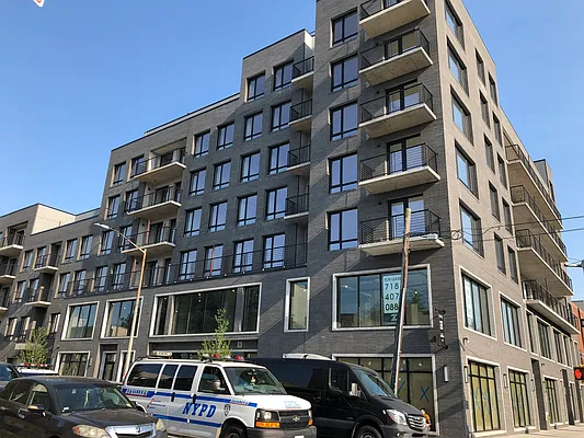 Rented by City Vista Inc | media 39