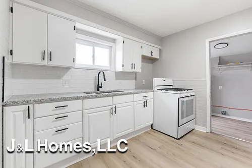 279 Lechner Ave Photo 1