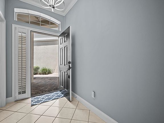 5th image of 1203 Makarios Dr
