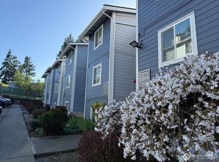 2411 S 248th Street #D24, Kent, WA