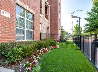 15831 Spectrum Dr, Addison, TX 75001