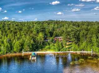 28 Deerwood Ln, Saranac Lake, NY 12983