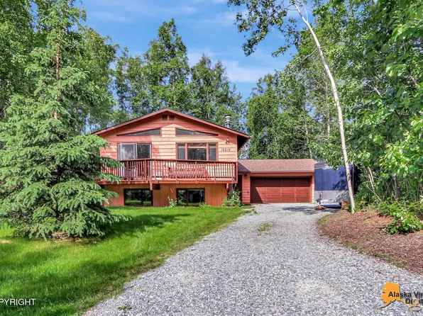 10210 Ronald Pl, Eagle River, AK 99577