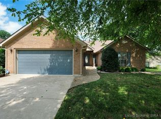 2613 Darien Dr, Jeffersonville, IN 47130