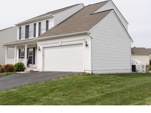 3rd image of 203 Hazel Dr