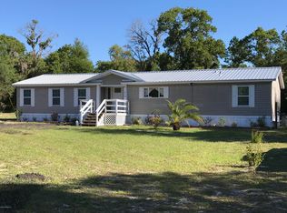 310 Saint Johns Ave, Satsuma, FL 32189
