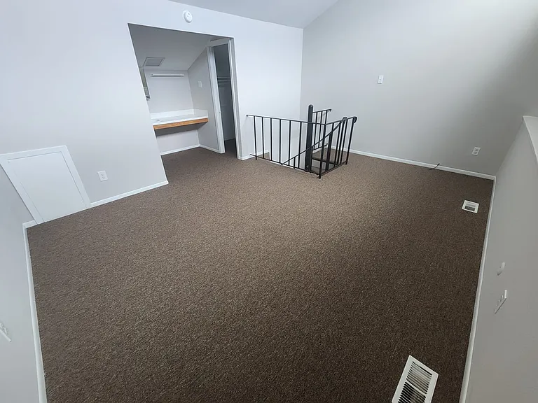 7758 Rockwell Ave #2 — Photo 16