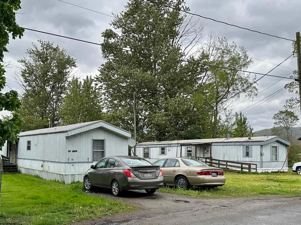 109 Union St, Huttonsville, WV 26273