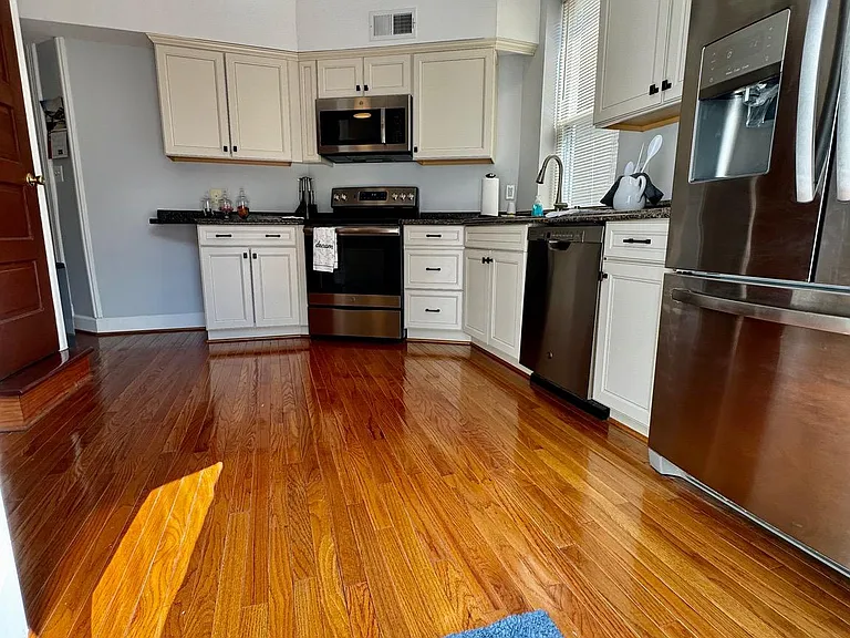 2206 1st St NW #A — Photo 13