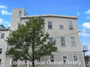 19 3rd St #2, Cambridge, MA 02141
