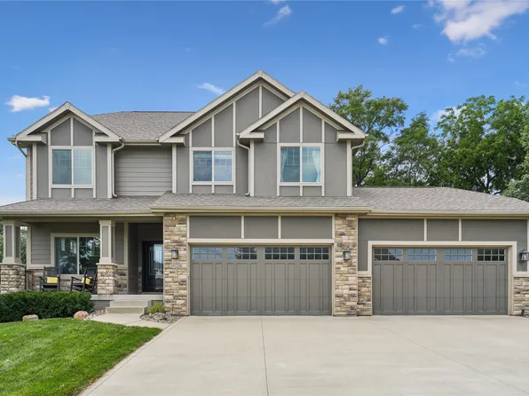 2628 149th St, Urbandale, IA 50323