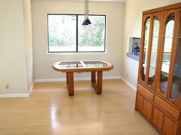 4th image of 112 Hardrock Ct